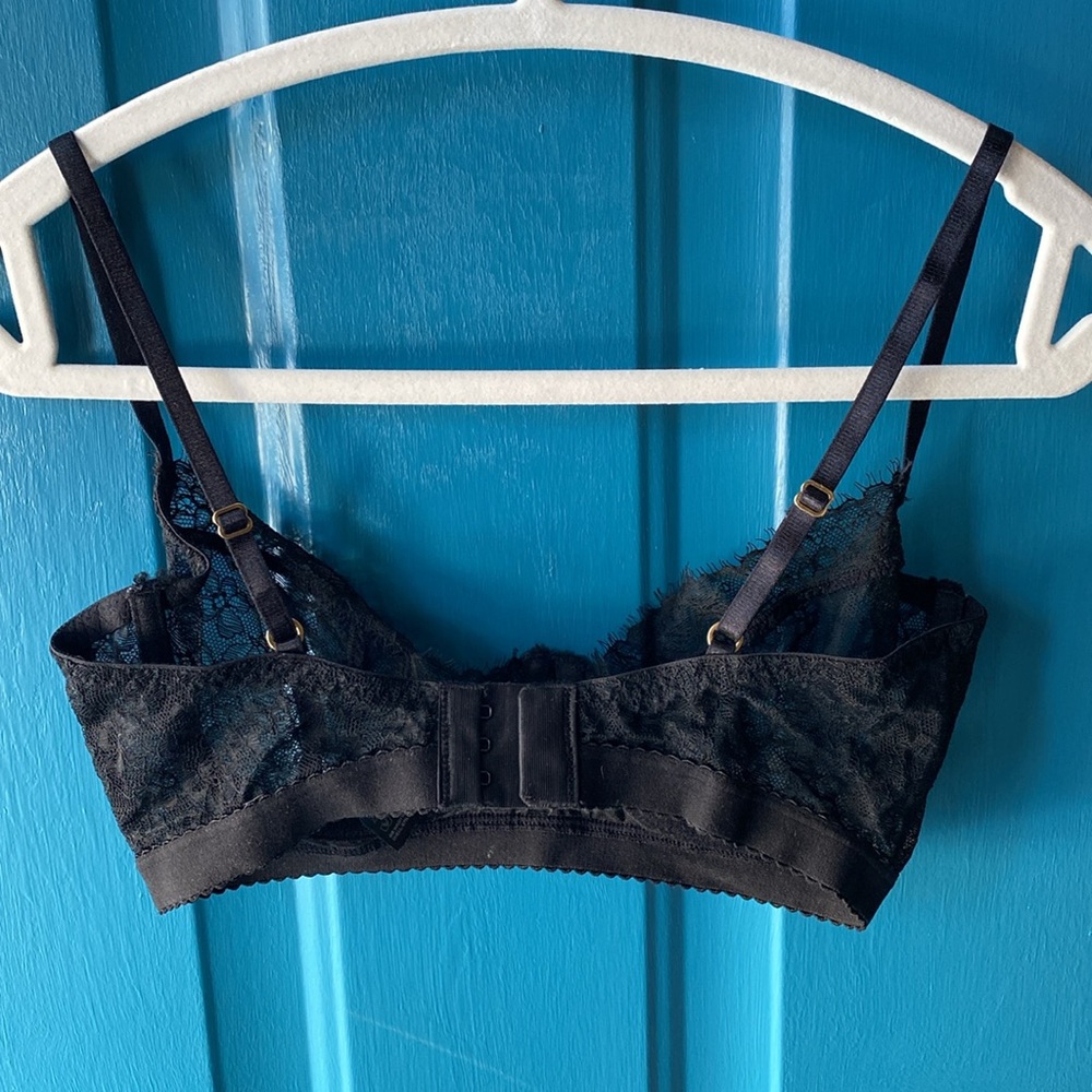 Black lace bralette - Picture 3 of 4